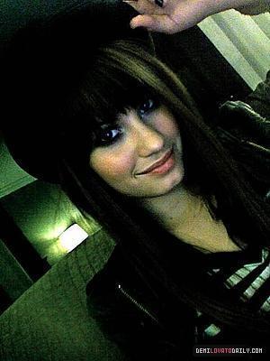 MZJYUWMOQIKABQCCUQE[1] - poze demi lovato personale