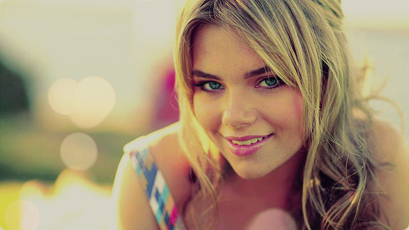 Indiana_Evans___Photo_by_vaaalentine[1] - indiana evans-bella h2o - Poze h2o -bella