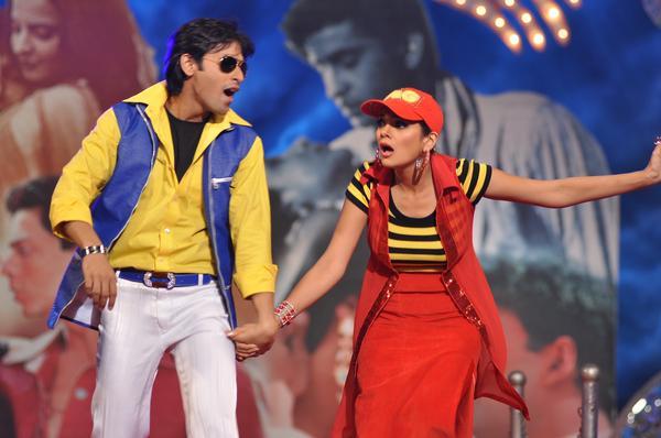l_55d900c2f48943cdb420ad551d0dde7c - Main Teri Parchhain Hoon