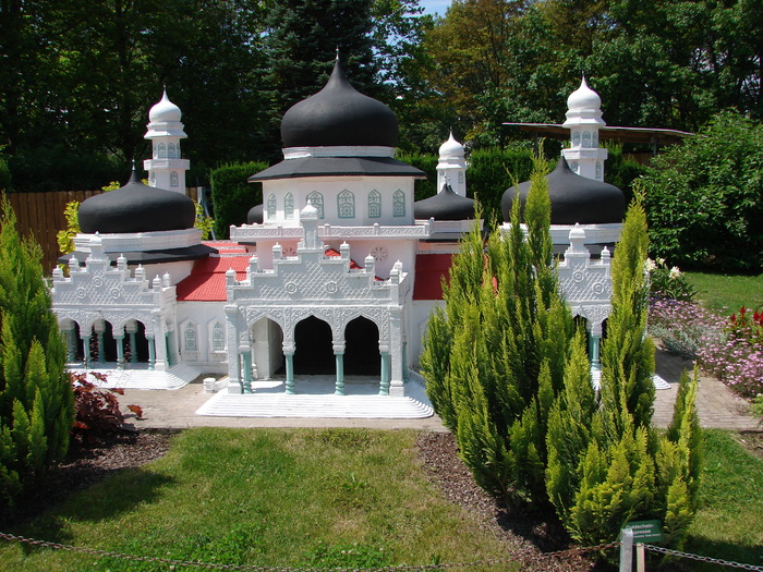 Baiturrahman Grand Mosque, Aceh - Minimundus