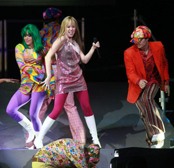 mich - Hannah Montana and Miley Cyrus Best Of Both Worlds Tour