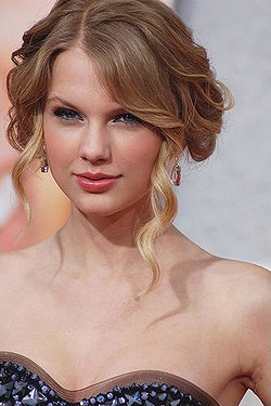 250px-TaylorSwiftApr09 - taylor swift