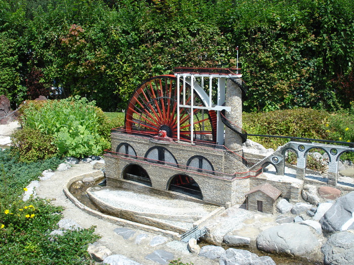 Lady Isabella WaterWheel; Greater Laxey Wheel, Laxey, ISLE of MAN. minimundus.at.

