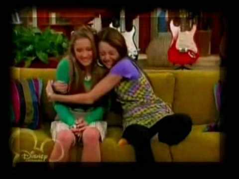 hqdefault - Emily si Miley in Hannah Montana