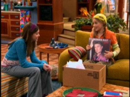 tsslhm-05 - Emily si Miley in Hannah Montana