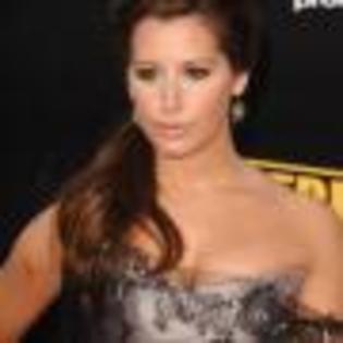 Ashley-Tisdale-1229340123 - Ashley Tisdale biografie