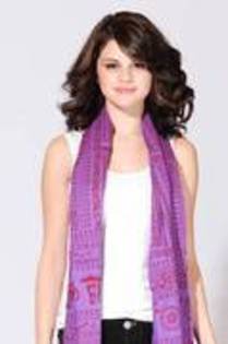 selena (6) - album pentru  lovemiley1