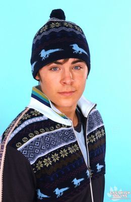 Zac is cool - Zac Efron