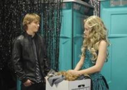 HSBRGEKPORHSVYQYRML - sterling knight