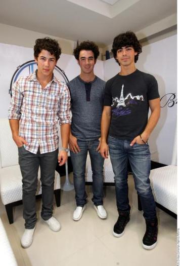 sunt 3 - Jonas Brothers