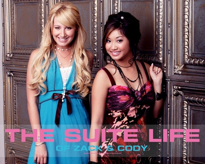 SYCHEYZAHPDHZYPLRKC - Zack si Cody