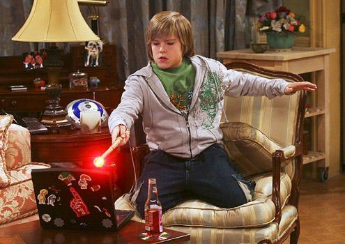 The_Suite_Life_of_Zack_and_Cody_1263823976_4_2005 - Zack si Cody