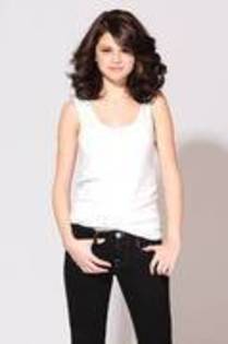 selena (7)