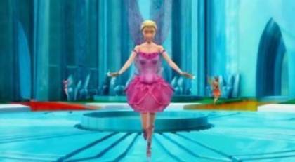 XAQFJZDEXLVWHPTJGPF[1] - Barbie in Fairytopia