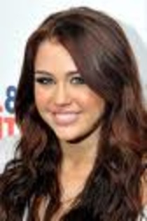 QVCA4D8ER1CABAVCRPCAICBO5RCATHOWW4CAZFCMV8CAODZVWLCAIYXSOZCA07FHPDCAQ8DRONCADXY745CAH15HFWCAWGL1Y0CA - Miley Cyrus