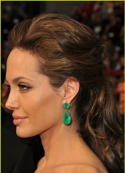 angelina-jolie-brad-pitt-2009-oscar - Angelina Jolie
