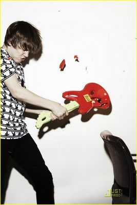 ~~ JusStiN BieEbEr ~~ - o_JuStiN phOtOshOoT 34_o