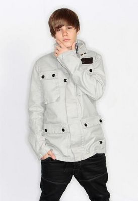 ~~ JusStiN BieEbEr ~~ - o_JuStiN phOtOshOoT 36_o