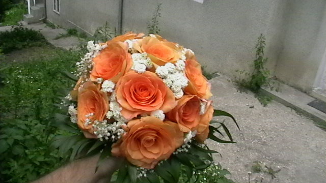 buchet mireasa nasa trandafiri portocalii - flori mire nasi buchete de mireasa nasa si aranjamente Cristelnita Botez