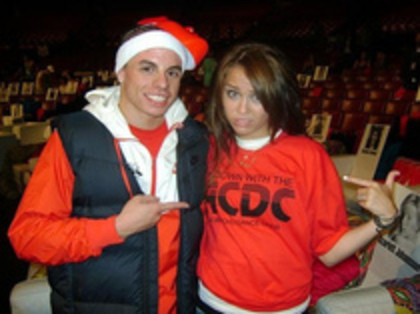 11242859_NYFCILADG - anboom pt mileysuperfan1
