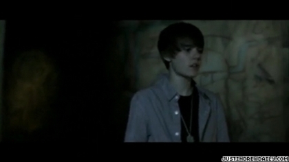 normal_video%283%29_mp4_000017600 - 0_0 Justin Bieber - Never Let You Go 0_0