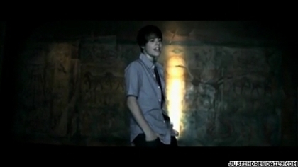 normal_video%283%29_mp4_000020562 - 0_0 Justin Bieber - Never Let You Go 0_0