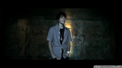 normal_video%283%29_mp4_000021146 - 0_0 Justin Bieber - Never Let You Go 0_0