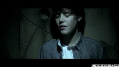 normal_video%283%29_mp4_000026568 - 0_0 Justin Bieber - Never Let You Go 0_0