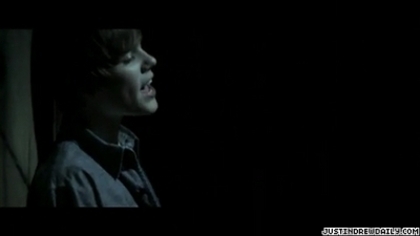 normal_video%283%29_mp4_000037537 - 0_0 Justin Bieber - Never Let You Go 0_0