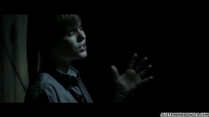 normal_video%283%29_mp4_000040206 - 0_0 Justin Bieber - Never Let You Go 0_0