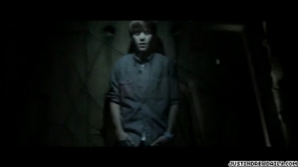 normal_video%283%29_mp4_000044919 - 0_0 Justin Bieber - Never Let You Go 0_0