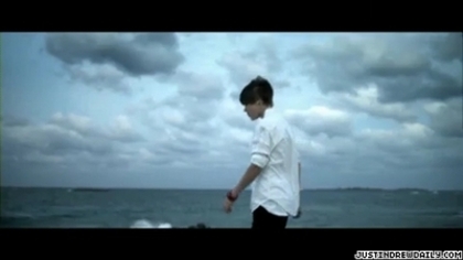 normal_video%283%29_mp4_000065231 - 0_0 Justin Bieber - Never Let You Go 0_0