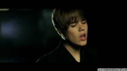 normal_video%283%29_mp4_000155613 - 0_0 Justin Bieber - Never Let You Go 0_0