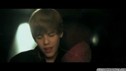 normal_video%283%29_mp4_000175091 - 0_0 Justin Bieber - Never Let You Go 0_0