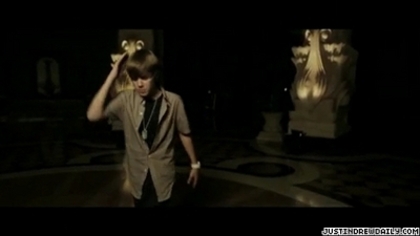 normal_video%283%29_mp4_000192233 - 0_0 Justin Bieber - Never Let You Go 0_0