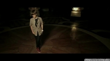 normal_video%283%29_mp4_000192734 - 0_0 Justin Bieber - Never Let You Go 0_0