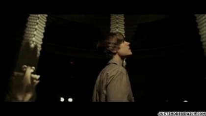 normal_video%283%29_mp4_000199574
