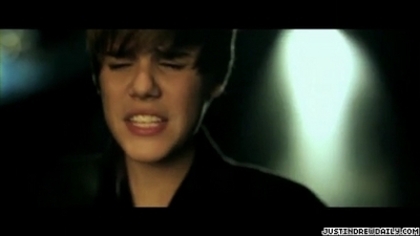 normal_video%283%29_mp4_000204078