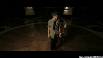 normal_video%283%29_mp4_000257757 - 0_0 Justin Bieber - Never Let You Go 0_0