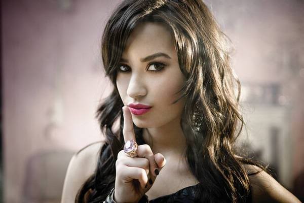 104231xcitefun-demi-lovato-album-ph - Toate pozele mele din calc
