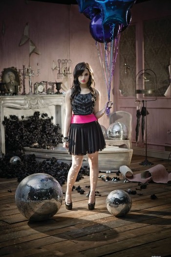 demilovato_net-photoshoot26-0003-1 - Toate pozele mele din calc