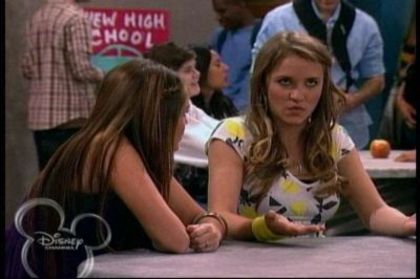normal_037 - Emily Osment