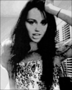 12887382_IRMJEHBGZ - 0-poze rare miley selena ashley si demi-0