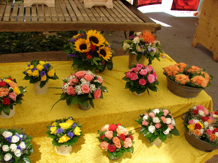 Flower Market in Salzburg (2009, June 30)