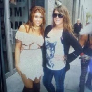 miley cool de paparazii