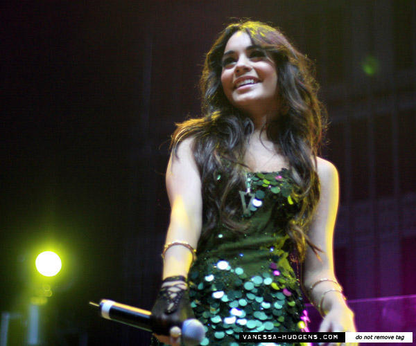 xpy6af - Vanessa Hudgens