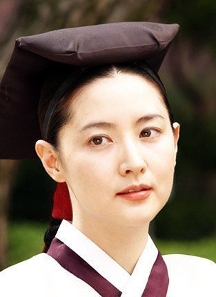 Lee Young Ae as Janggeum