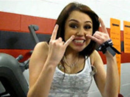 11290400_OSYAGGJGP - miley poze rare