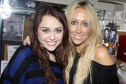 11290405_GKIBXLHRY - miley poze rare