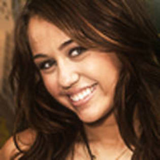 7 - club miley cyrus